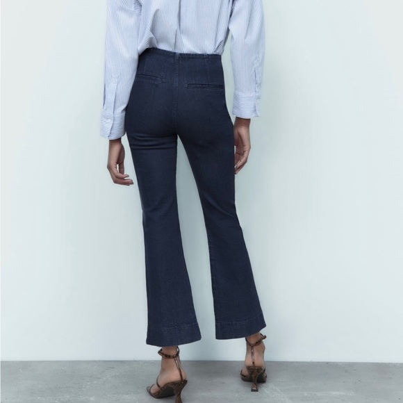 Zara NWOT Dark wash pocket button front straight leg semi cropped denim jeans - Picture 8 of 9